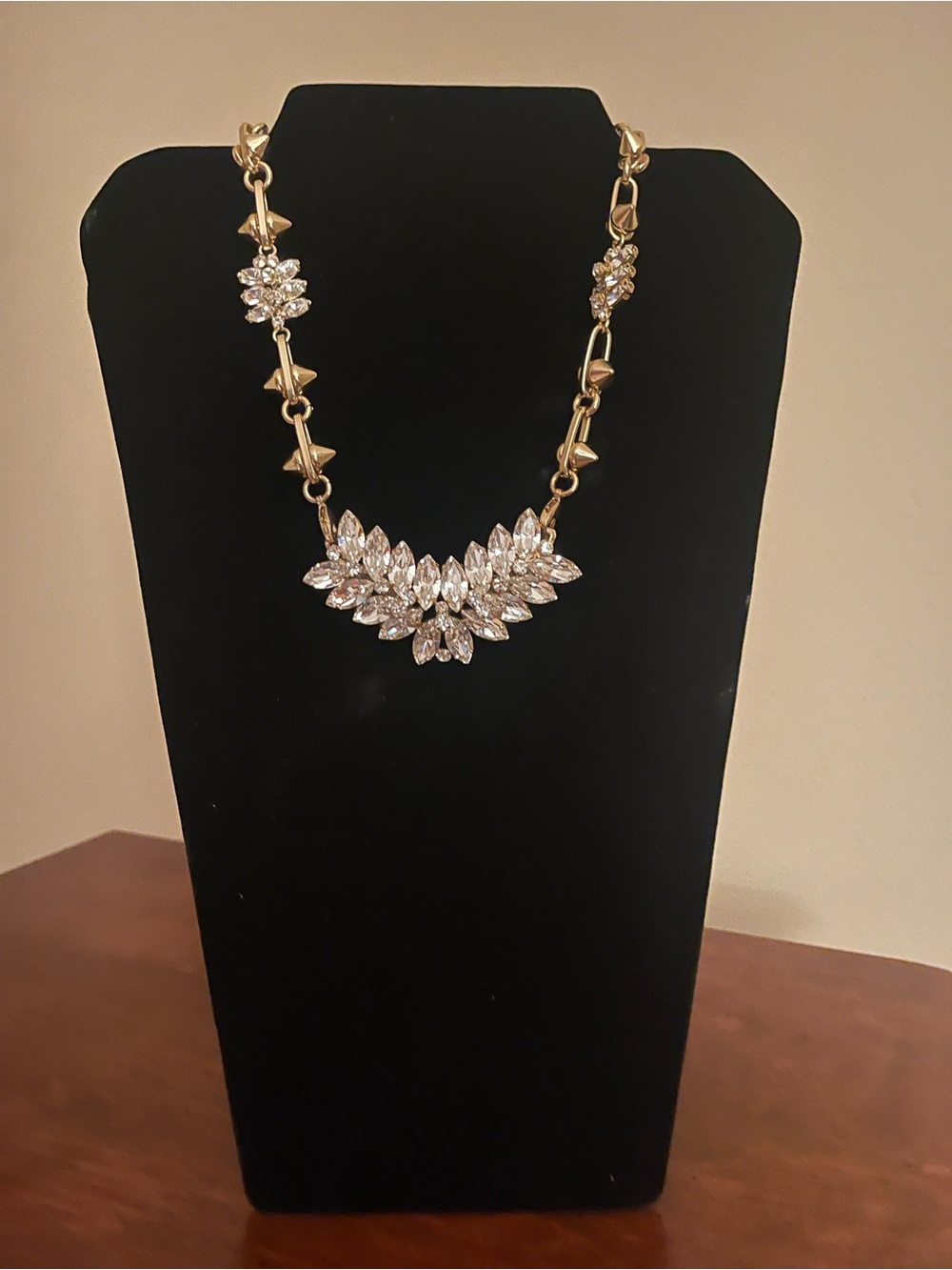 CAbi Laurel Wreath Necklace